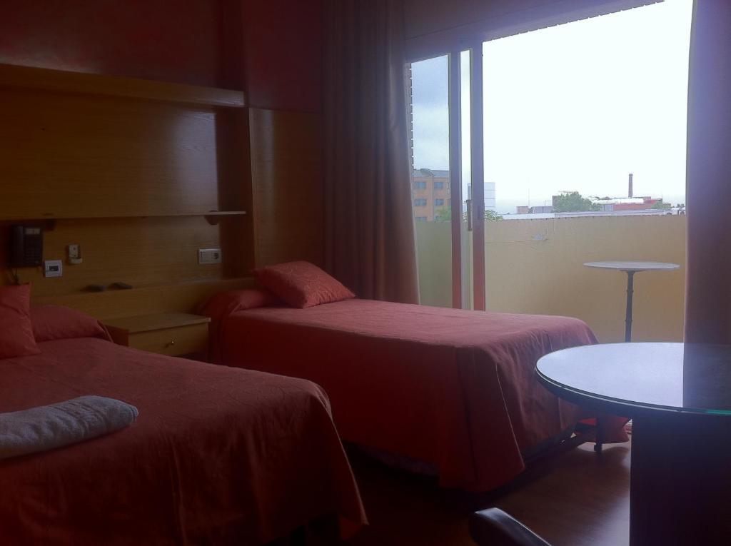 Hotel Ric Σαμπαντέλ Δωμάτιο φωτογραφία